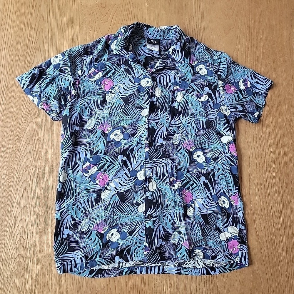 Disney Mickey Mouse Hawaiian Shirt Men's Medium Floral Rayon Pocket Aloha Beach